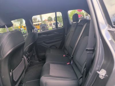 2025 Jeep Grand Cherokee - Photo 15