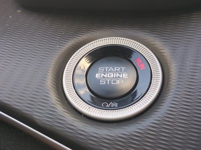 2025 Jeep Grand Cherokee - Photo 30