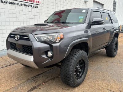 2020 Toyota 4Runner - Photo 1