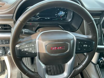2023 GMC Yukon XL - Photo 13