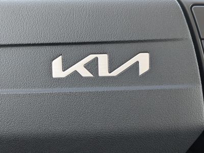 2026 Kia K4 - Photo 32