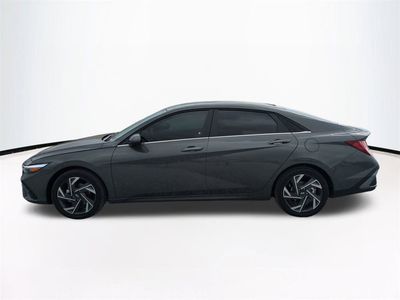 2026 Hyundai ELANTRA HYBRID - Photo 8