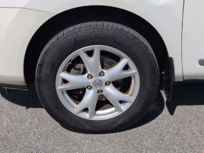 2011 Nissan Rogue — photo 9 view