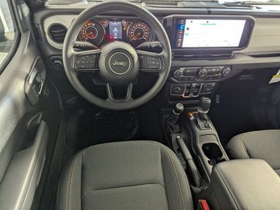 2026 Jeep Wrangler — photo 13 view