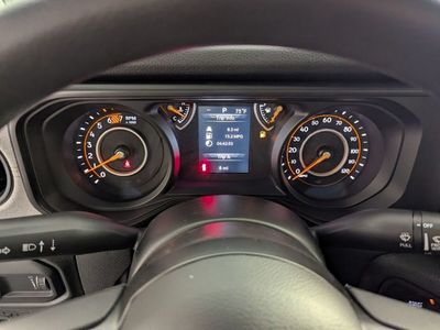 2026 Jeep Wrangler — photo 21 view