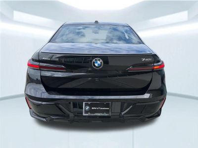 2026 BMW 740i - Photo 5