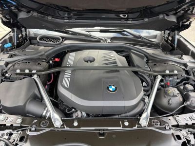 2026 BMW 740i - Photo 10