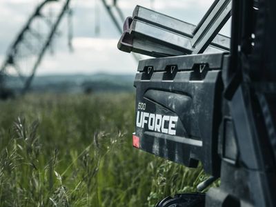 2026 CFMOTO UForce 600 - Photo 2