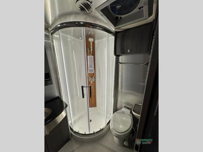 2025 Airstream Atlas - Photo 40