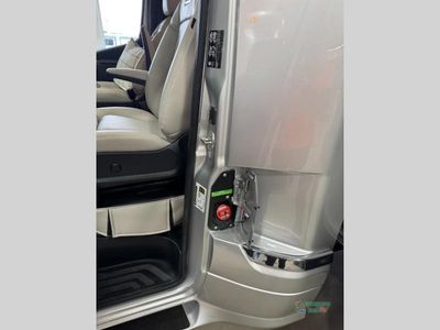 2025 Airstream Atlas - Photo 7