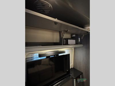 2025 Airstream Atlas - Photo 21