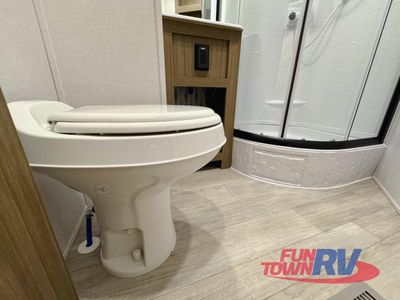 2025 Forest River RV Salem - Photo 51