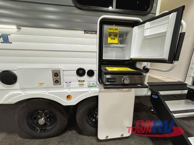 2025 Forest River RV Salem - Photo 14