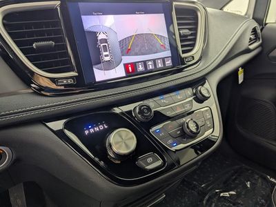 2026 Chrysler Pacifica — photo 23 view