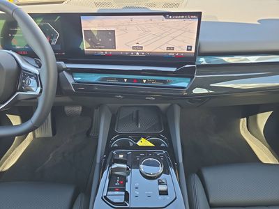 2025 BMW 5 Series - Photo 11