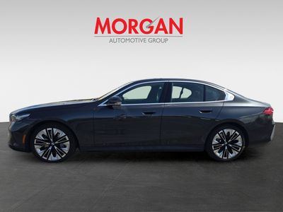 2025 BMW 5 Series - Photo 6