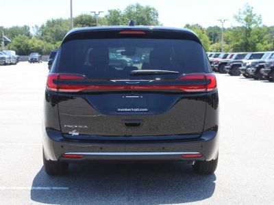 2027 Chrysler Pacifica — rear three-quarter view