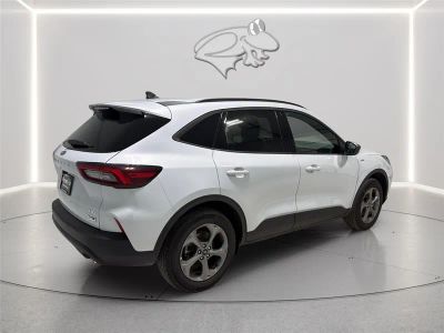 2025 Ford Escape — detail view