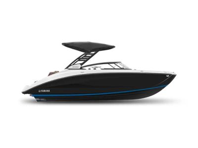 2026 Yamaha Boats 252SD — front three-quarter view