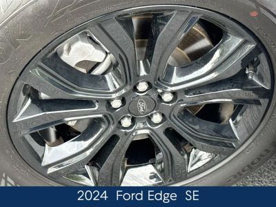 2024 Ford Edge - Photo 12