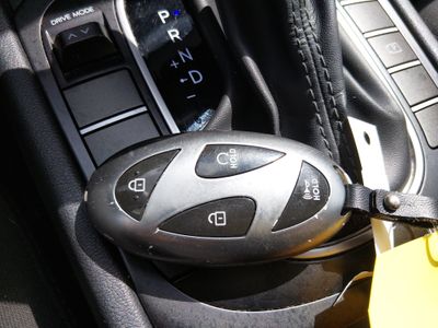 2024 Hyundai Kona - Photo 15
