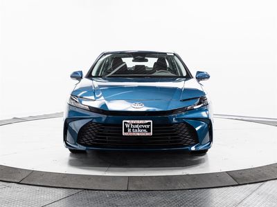 2026 Toyota Camry - Photo 2