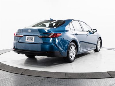 2026 Toyota Camry - Photo 11
