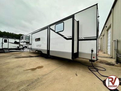 2025 Forest River RV Cherokee Arctic Wolf Suite - Photo 6