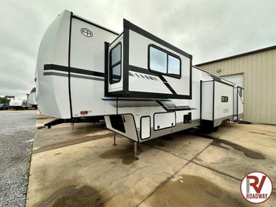 2025 Forest River RV Cherokee Arctic Wolf Suite - Photo 7