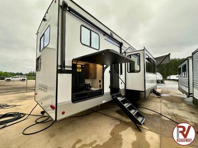 2025 Forest River RV Cherokee Arctic Wolf Suite - Photo 4