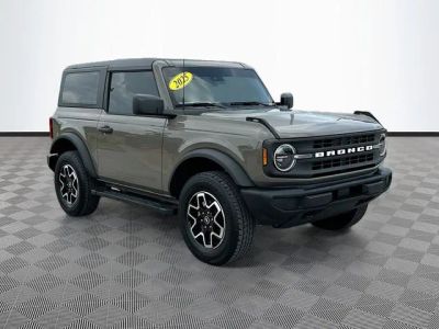 2025 Ford Bronco — rear three-quarter view