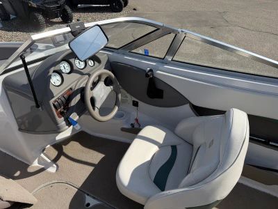2001 Four Winns 180 Horizon - Photo 9