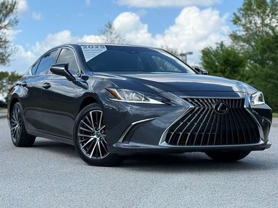 2025 Lexus ES 350 - Photo 2