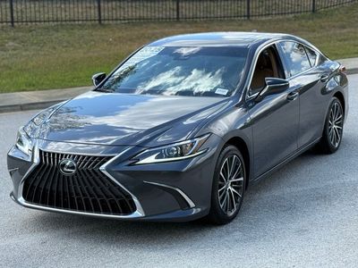 2025 Lexus ES 350 - Photo 7