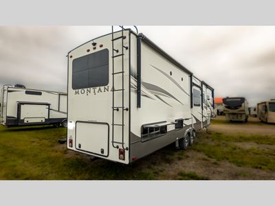 2020 Keystone RV Montana - Photo 20