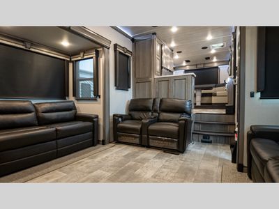 2020 Keystone RV Montana - Photo 46