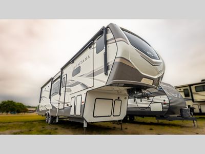2020 Keystone RV Montana - Photo 23