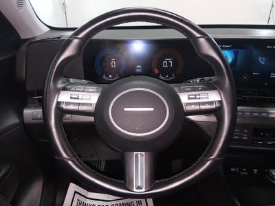 2025 Hyundai Kona — photo 12 view