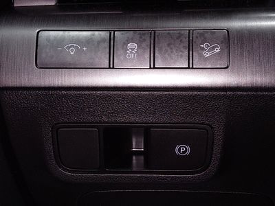 2025 Hyundai Kona — photo 13 view