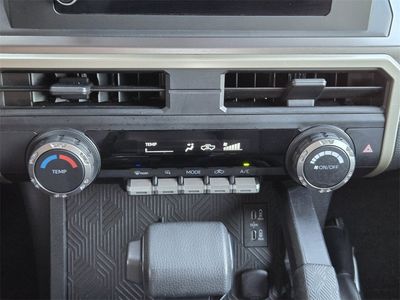 2024 Toyota Tacoma - Photo 13