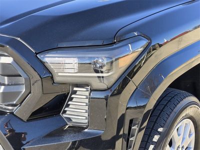 2024 Toyota Tacoma - Photo 5