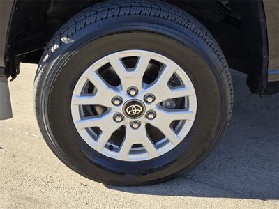 2024 Toyota Tacoma - Photo 7