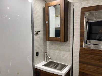 2020 Winnebago VIEW - Photo 16