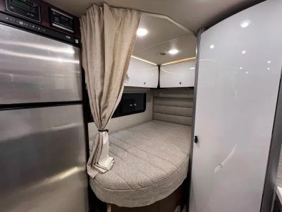2020 Winnebago VIEW - Photo 17
