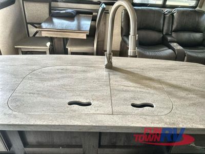 2019 Keystone RV Montana - Photo 20