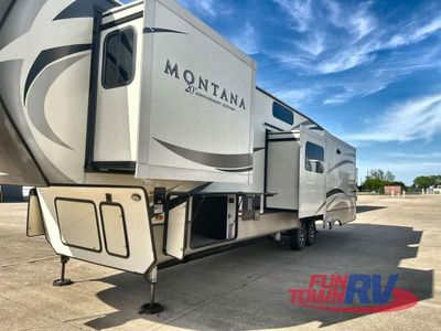 2019 Keystone RV Montana - Photo 1