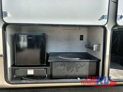 2019 Keystone RV Montana - Photo 49