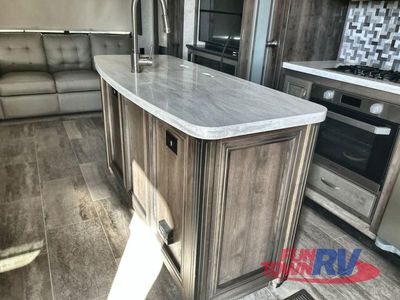 2019 Keystone RV Montana - Photo 43