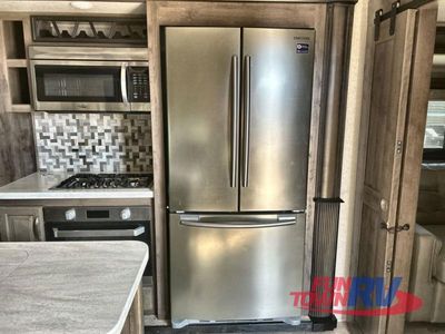 2019 Keystone RV Montana - Photo 22