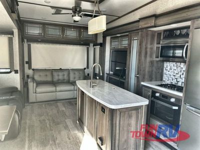 2019 Keystone RV Montana - Photo 17